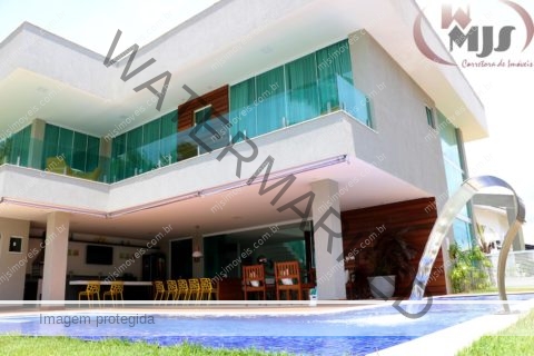 Casa em Guarajuba em frente ao mar